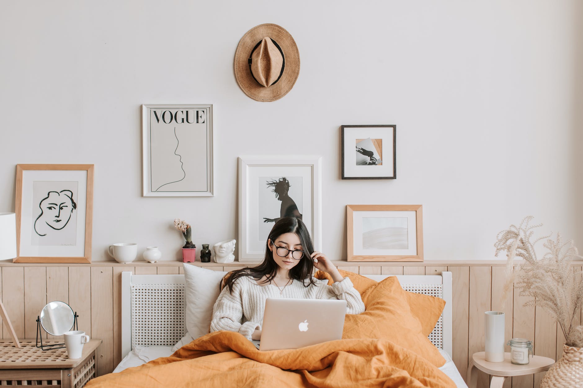 Tired of sluggish internet speeds? Fear not! This humorous guide reveals the top 10 hilarious ways to boost your house internet and surf like a pro. From WiFi wizardry to banishing bandwidth bandits, prepare to laugh your way to a faster connection!